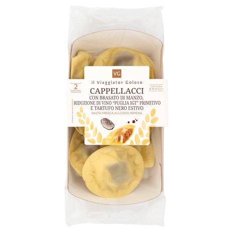 Cappellacci con Brasato di Manzo, Riduzione di Vino e Tartufo Nero Estivo Il Viaggiator Goloso